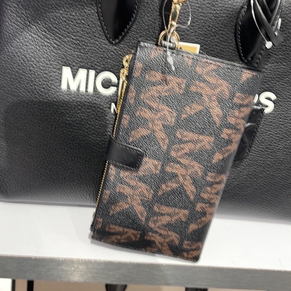 MICHAEL KORS LARGE DOUBLE ZIP WRISTLET WALLET BLACK MULTI - Picture 5 of 16